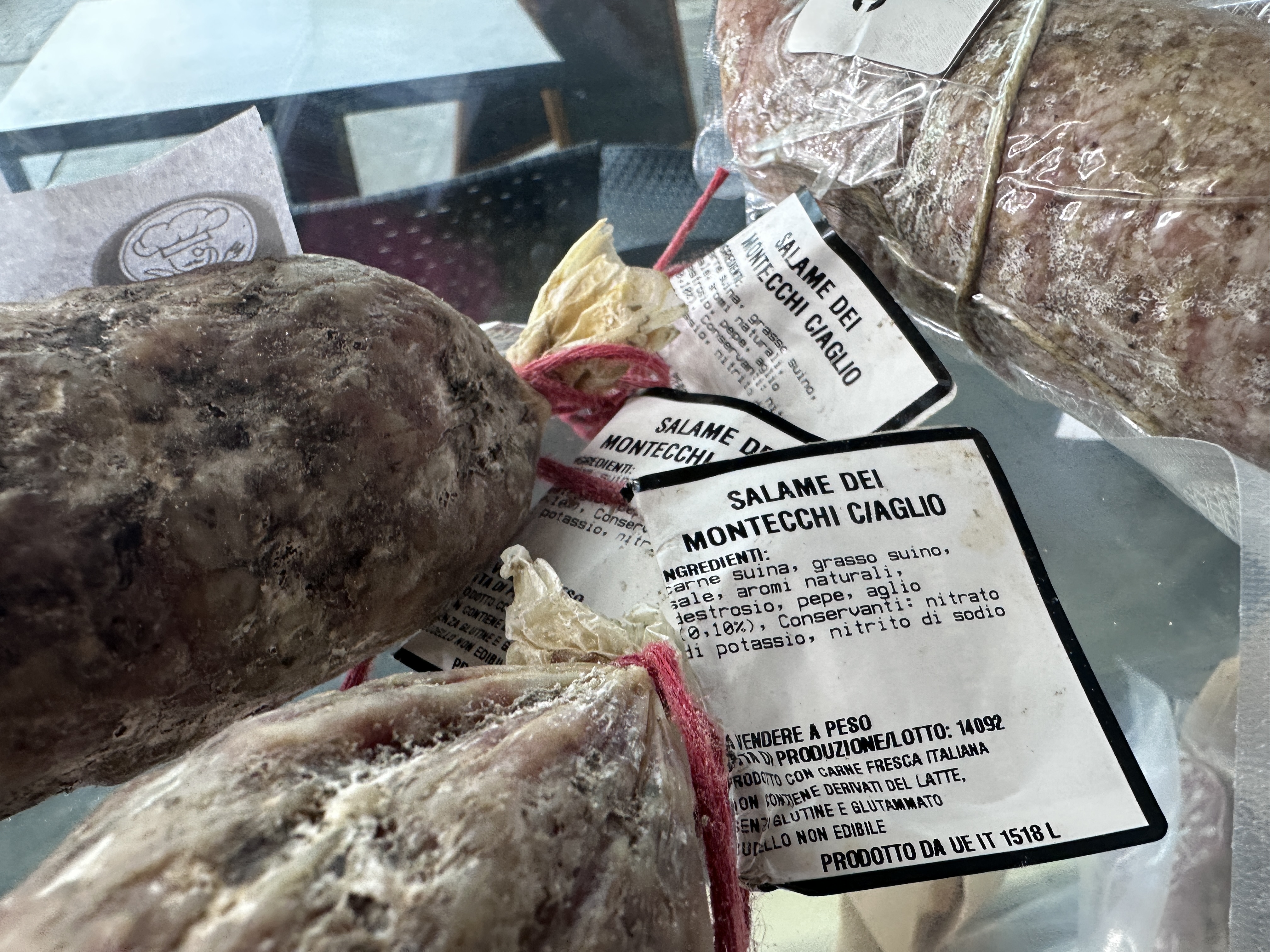 Salame nostrano c/aglio - gr.550